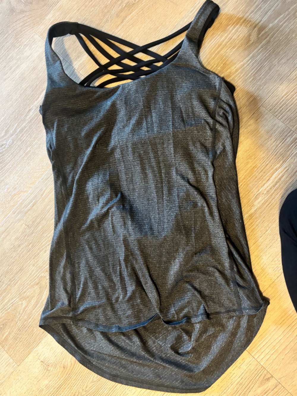 lululemon athletica Heather Gray Tank with built in black bra